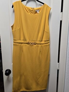 Sleek Mustard Midi Sheath Dress with Decorative Waist Rings